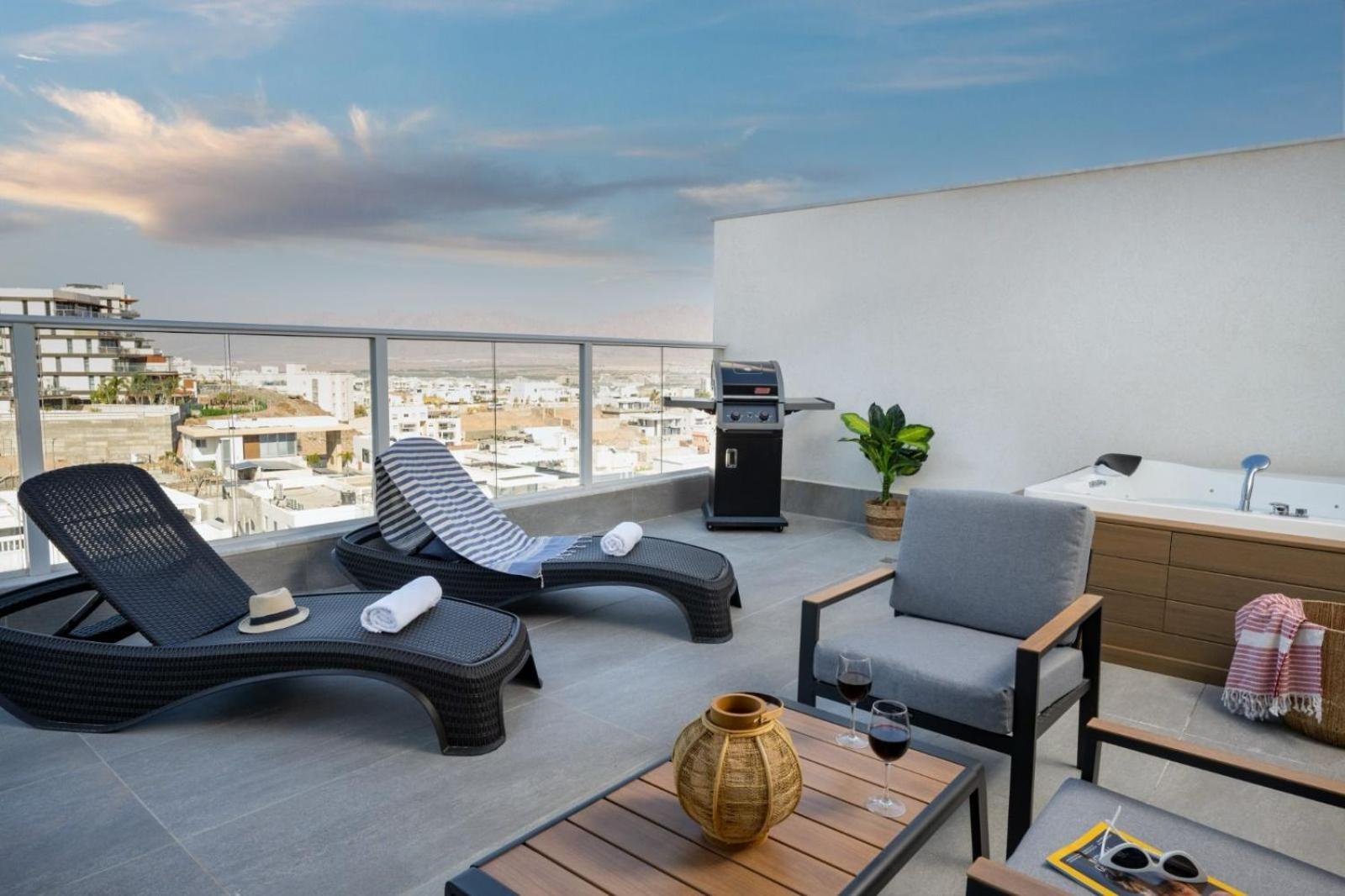 Ferienwohnung Mountain And Sea View - Penthouse With Private Pool Eilat Exterior foto