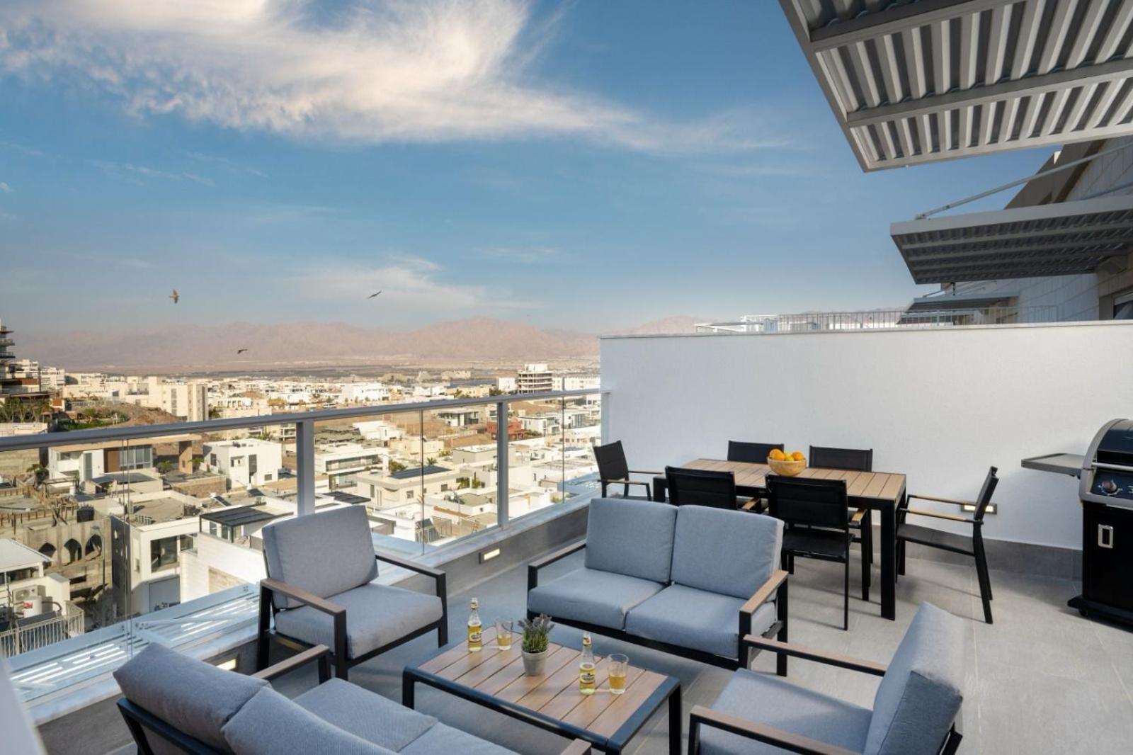 Ferienwohnung Mountain And Sea View - Penthouse With Private Pool Eilat Exterior foto